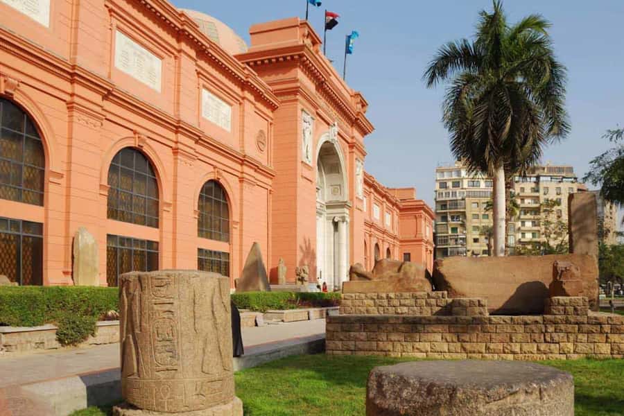 Cairo: Private Pyramids, Museum & Bazaar Tour with Lunch - Value, timing, and who should book