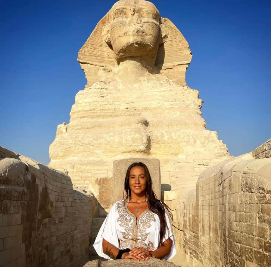 Cairo: Pyramids, Bazaar & Museum with Female Guide - Meeting the Great Sphinx