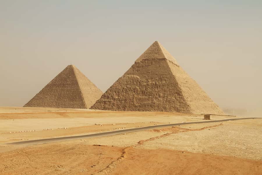 Cairo: Pyramids, Memphis, Sakkara, Dahshur & Bazaar Day Tour - Khan el-Khalili for a short burst of shopping