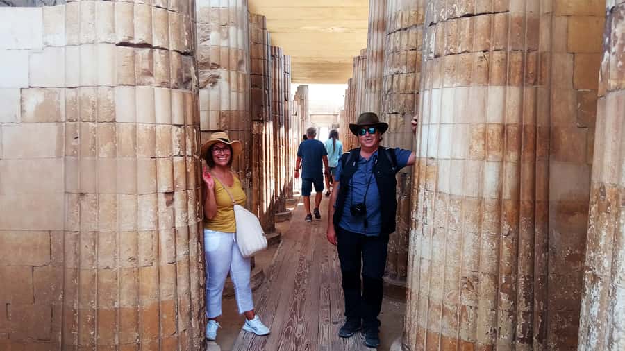 Cairo: Pyramids, Memphis, Sakkara, Dahshur & Bazaar Day Tour - Giza’s three pyramids, from Cheops to Mykerinus