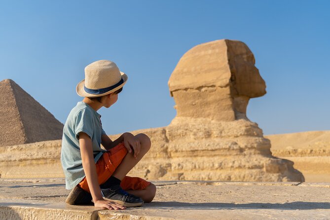 Cairo: Pyramids, Sphinx, Museum & Bazaar Tour with Female Guide - Key points to know before booking
