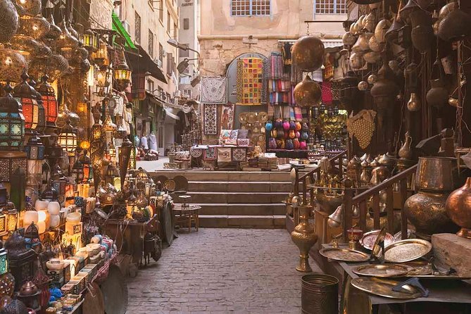 Cairo Shopping Tours to Old Markets and Local Souqs - Lunch: a simple Egyptian break