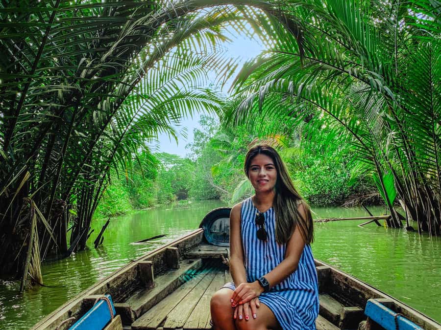 Can Tho: A Real Mekong Tour, Floating Market, Cacao & Life's - Cai Rang Floating Market with breakfast on board