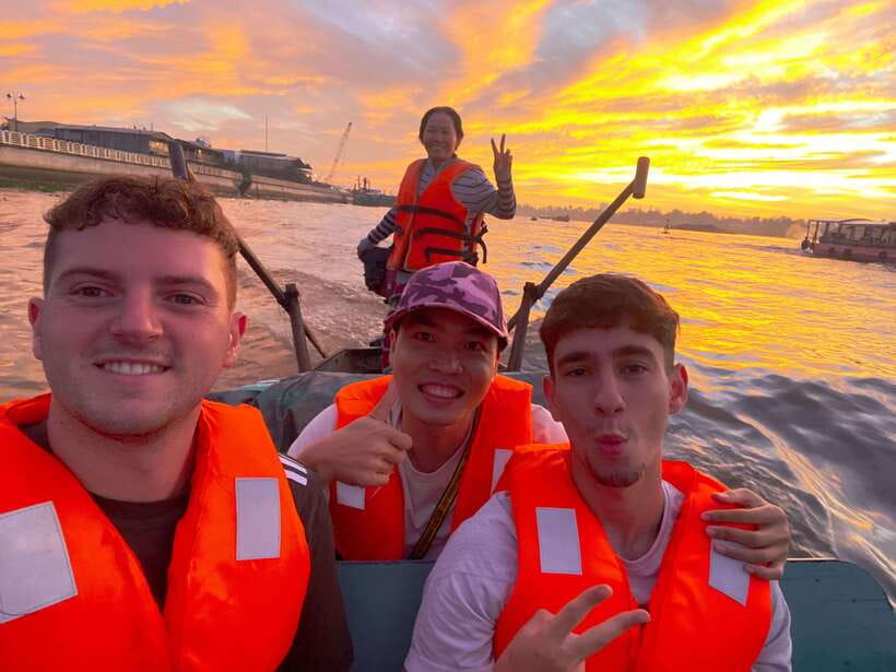 Can Tho: Explore Mekong, Floating Market, Cacao & Local Life - Pineapple, local boats, and the everyday river economy