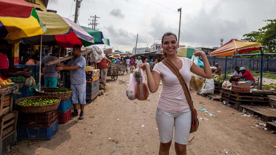 Cartagena Bazurto Market: Authentic Food & Culture Tour - Practical Tips Before You Go