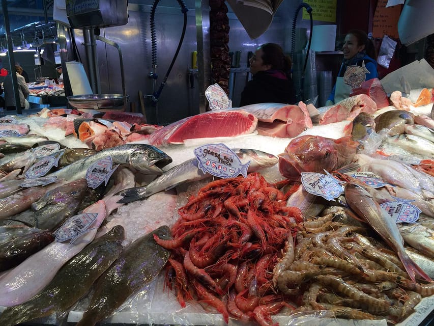 Cartagena: Traditional Market Tour and Tasting - Starting at the Monumento a los Heroes de Cavite