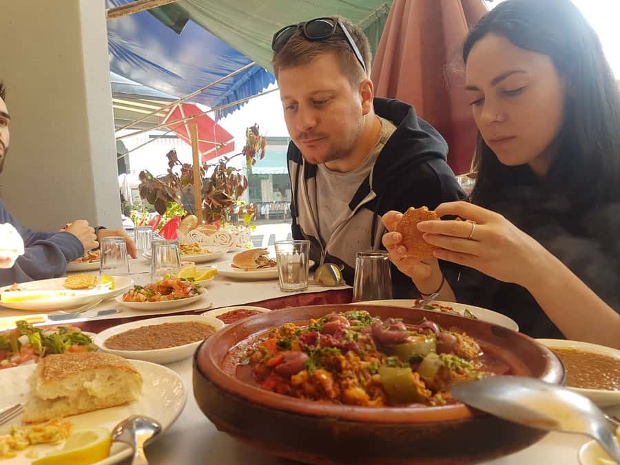 Casablanca: Central Market Food Tour with Tastings and Lunch - Should you book the Casablanca Central Market food tour?