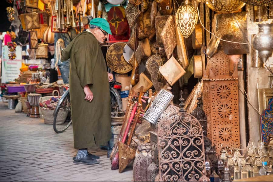 Casablanca: Traditional Souks Shopping Private Tour - The guide makes the biggest difference