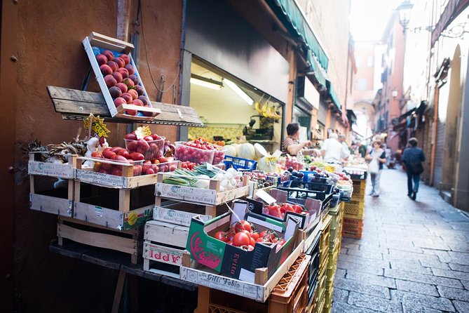 Cesarine: Market Tour & Cooking Class at Local's Home in Bologna - The best reasons to choose it