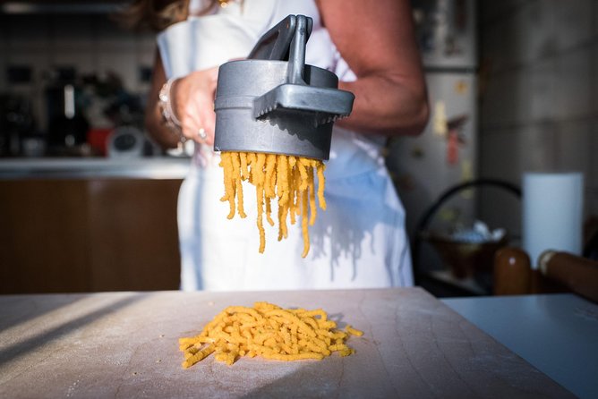 Cesarine: Market Tour & Cooking Class at Local's Home in Bologna - Should you book the Bologna home cooking class?