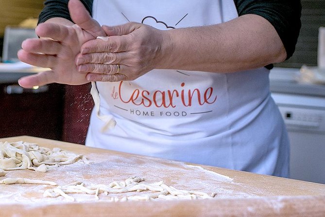 Cesarine: Market Tour & Home Cooking Class in Catania - What the Private Format Really Gives You