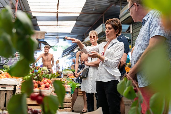 Cesarine: Market Tour & Home Cooking Class in Catania - The Market Visit at 10:00 am