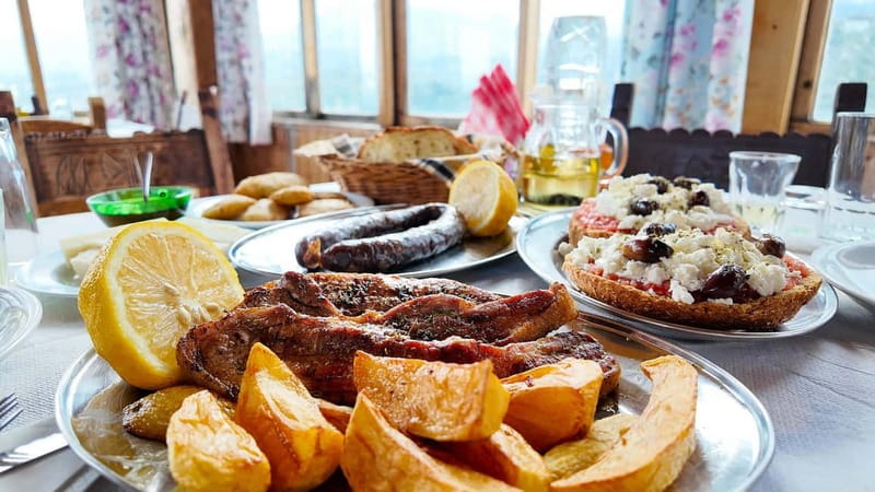 Chania: Morning Bites & Market Delights Food Tour - Key points at a glance