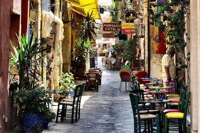 Chania: Old Town, Public Market, Hill of Prophet Elias, Agia Triada - A smart first look at Chania