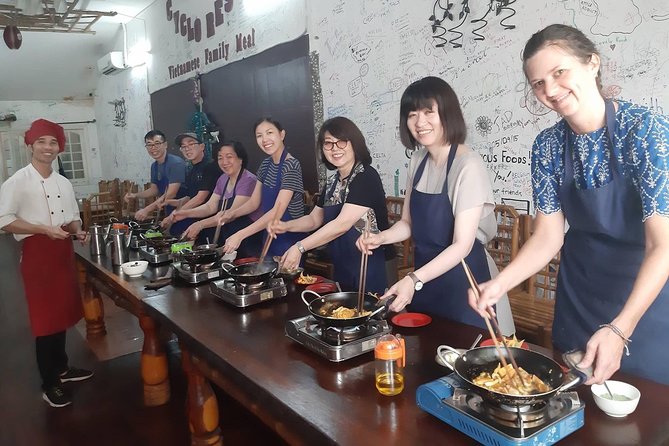 Chef Vu Cooking Class Plus Market Trip in Saigon Center (Pick up by Cyclo) - Learning knife work, seasoning, and plating