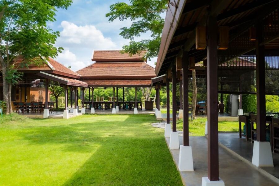 Chiang Mai: Authentic Cooking Class with Market & Farm Visit - A cooking class built around family, food, and the farm