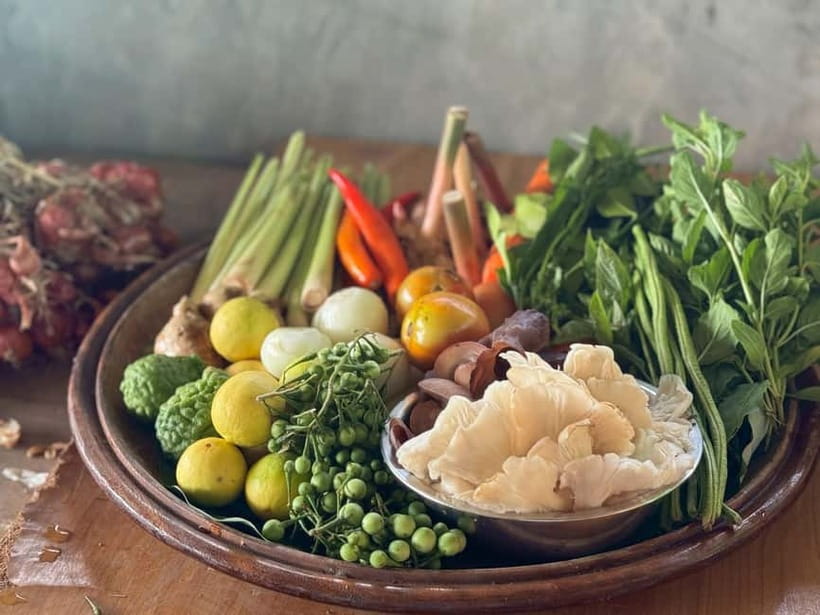 Chiang Mai: Cooking Class with Market and Pickup - The market visit puts Thai ingredients in context