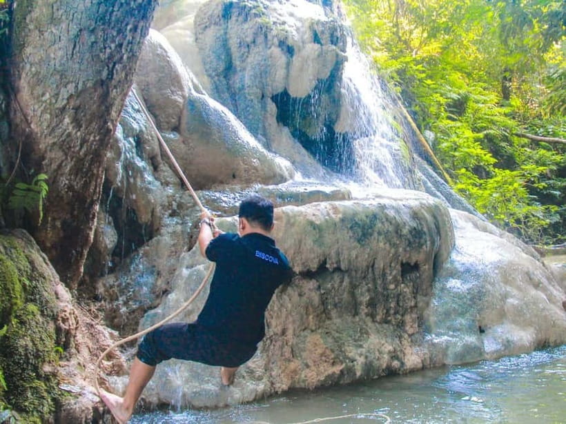Chiang Mai: Sticky Waterfall by Local Truck with Market Stop - Timing, crowds, and the best way to use the visit