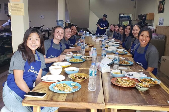 Choose 5 Dishes: Half-Day Cooking Class in Sukhumvit with Market Tour - A Bangkok cooking class built around your choices