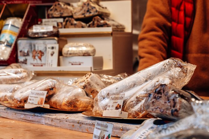 Christmas Markets Food Tour in Munich - Ending at the Medieval Market Near Odeonsplatz