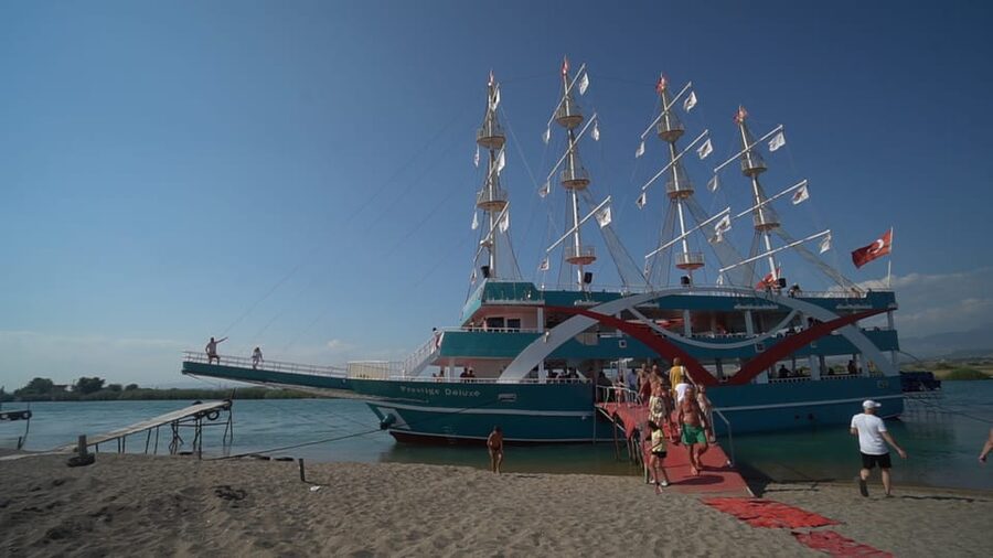 City of Side: Boat Tour on the Manavgat River w/ Bazaar Trip - River views, turtles and the meeting point with the sea