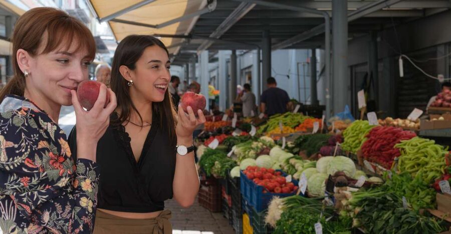 Classic Athens Food Tour with Local Drink & Market Visit - The guide makes the difference