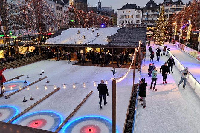 Cologne Christmas Market and Kölsch Beer Small-Group Tour - What the guides add to the evening