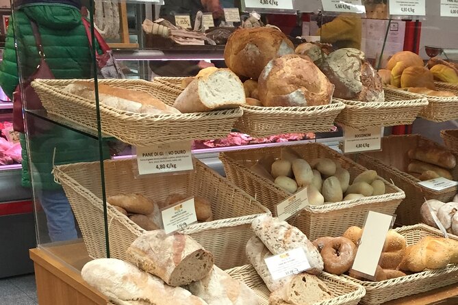 Como Food Tour and the Farmers Market - Timing, weather, and group size