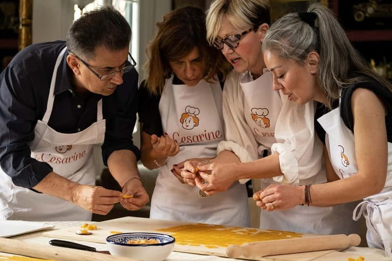 Como: Market Tour and Cooking Class at a Local's Home - Key points to know