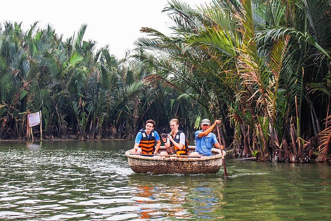 Cooking Class Hoi An:Local Market, Basket Boat, Fishing & Cooking - Who should book this experience