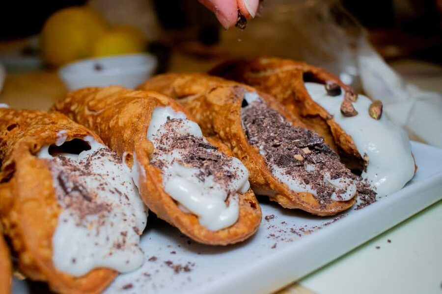 Cooking class, visit to the Catania market and light lunch - The Sicilian dishes to look forward to