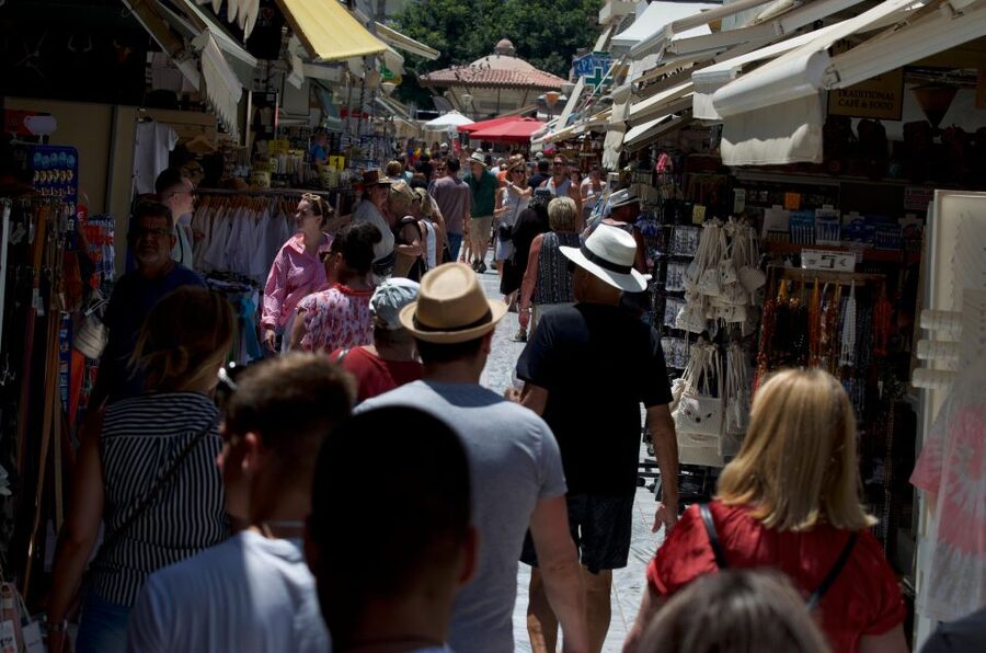 Crete: Day Tour to Heraklion City, Market & CRETAquarium - Why this day tour works well for a first look at Crete