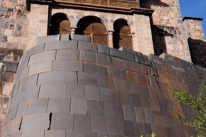 Cusco City Sightseeing, San Pedro Market, Cathedral and Qorikancha Temple - The guide makes more difference than the vehicle