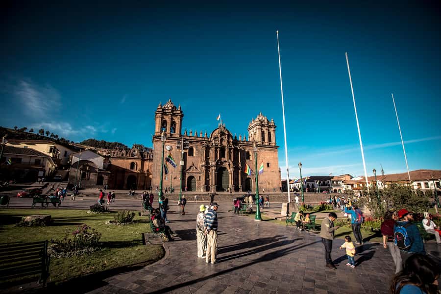 Cusco: Coricancha, Cathedral & San Pedro Market Walking Tour - San Pedro Market and everyday Cusco