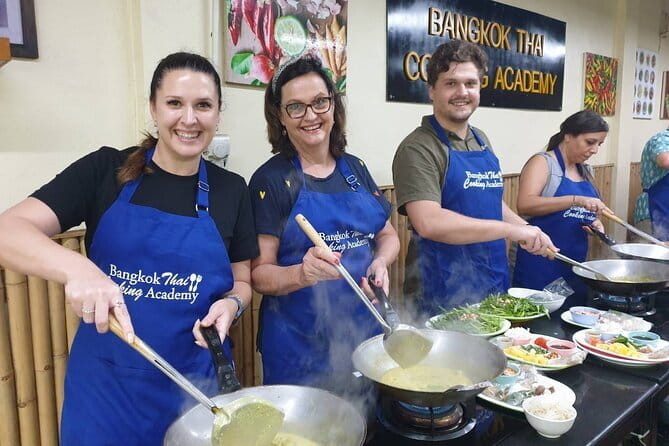 Customizable Thai Cooking Class with Onnuch Market in Bangkok - Recipes, videos, and the Certificate of Achievement