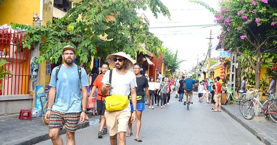 Da Nang/Hoi An: Market & Old Town Private Tour with Transfer - Why Start at Hoi An Central Market