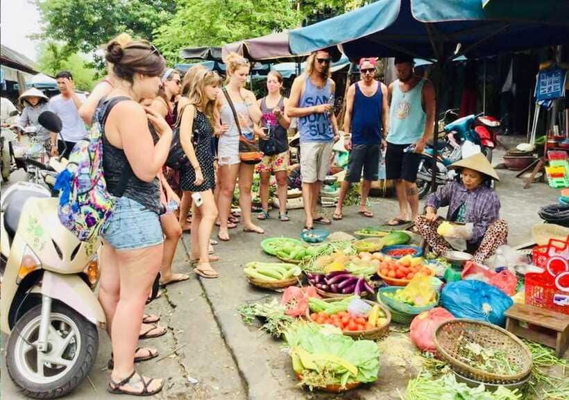 Da Nang/Hoi An: Market Tour, Basket Boat Ride, Cooking Class - Why the shared meal matters