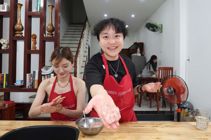 Da Nang: Making 5 Vietnamese dishes with Local Market Trip - Timing, meeting point, and what to bring