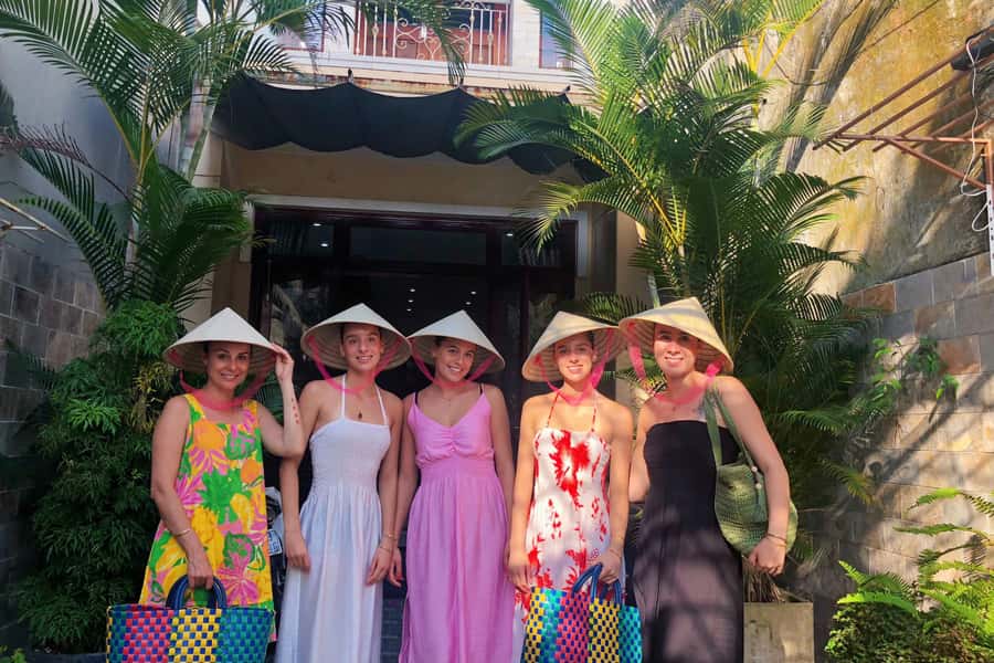 Da Nang: Making 5 Vietnamese dishes with Local Market Trip - Who will enjoy this cooking class most