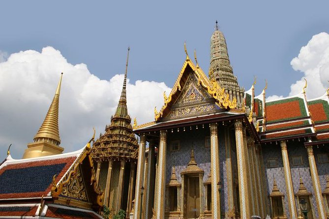 Damnern Saduak Floating Market, Grand Palace and Wat Phra Keo Tour from Bangkok - A long morning on the road to Damnoen Saduak