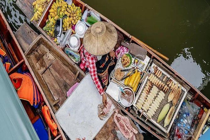 Damnoen Floating Market & Optional Erawan Water Waterfall Tour - Damnoen Saduak by longtail boat