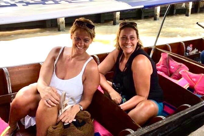 Damnoen Saduak Floating Market & Maeklong Railway From Bangkok - What the guides add to the day