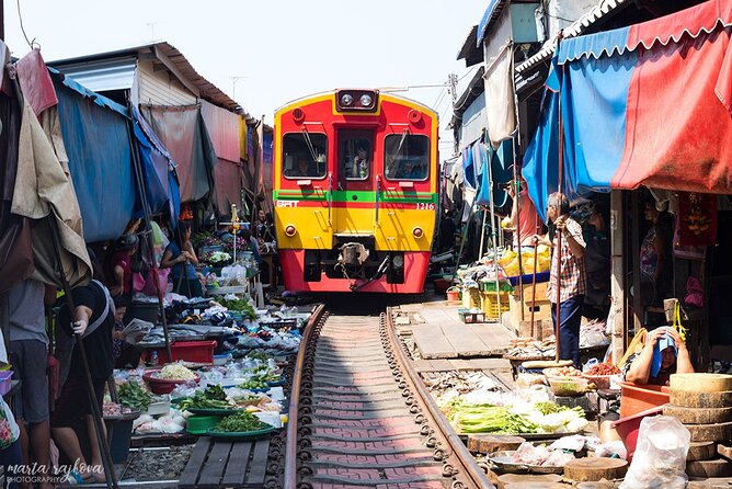 Damnoen Saduak Floating Market & Maeklong Train Market Tour - Maeklong Railway Market, where the train owns the street