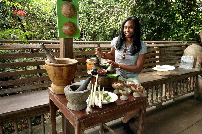 Damnoen Saduak Floating Market Small Group Tour - Why Damnoen Saduak still makes a memorable morning