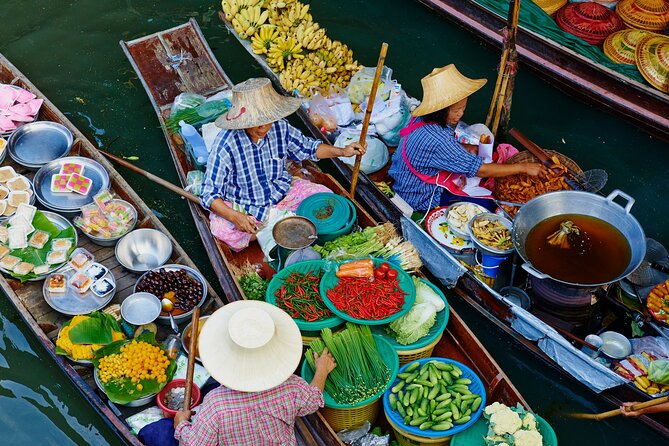Damnoen Saduak Floating Market with Paddle Boat Ride (ex Bangkok) - Who will enjoy this floating market trip?
