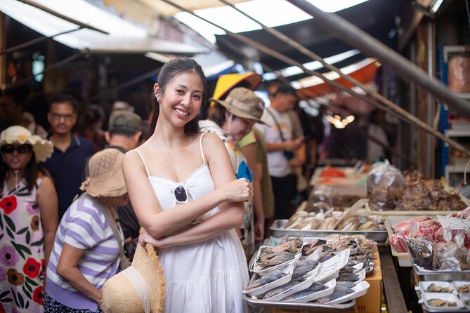 DamnoenSaduak Floating Market Michelin Food One Day Tour - The Early Start from Grand Hyatt Erawan