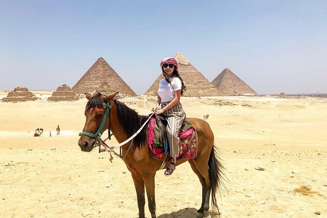 Day Tour To Giza Pyramids & Egyptian Museum & Khan El Khalili Bazaar - Two hours inside the Egyptian Museum