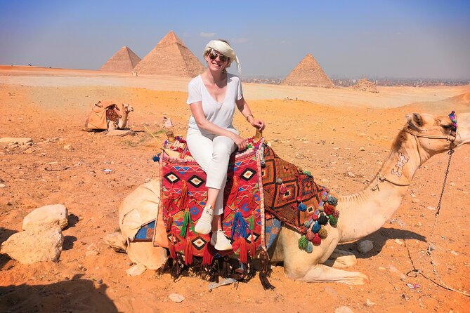 Day Tour to the Pyramids of Giza, Egyptian Museum and Khan El khalili Bazaar - One long day for Cairo’s essential sights