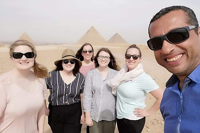 Day Tour to the Pyramids of Giza, Egyptian Museum and Khan El khalili Bazaar - The Giza Plateau and the three royal pyramids