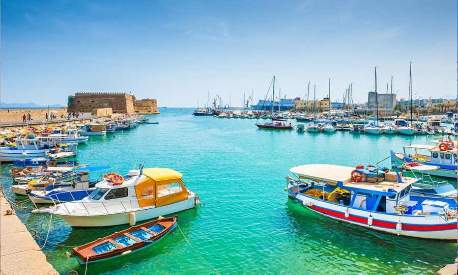 Day Trip To Heraklion City Center & Market & CretAquarium - Heraklion center: two hours to choose your own route